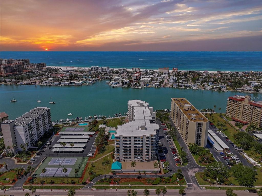 670 ISLAND WAY 802, Clearwater Beach, FL 33767