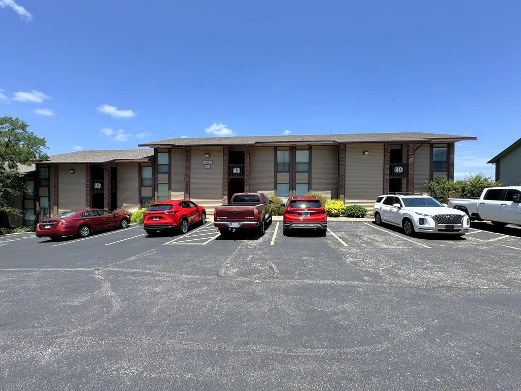 148 Lake Club Drive 24, Branson, MO 65616
