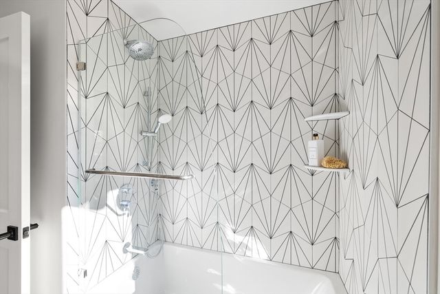 157 Wilshire Dr, Sharon, MA 02067