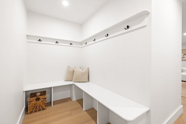 157 Wilshire Dr, Sharon, MA 02067