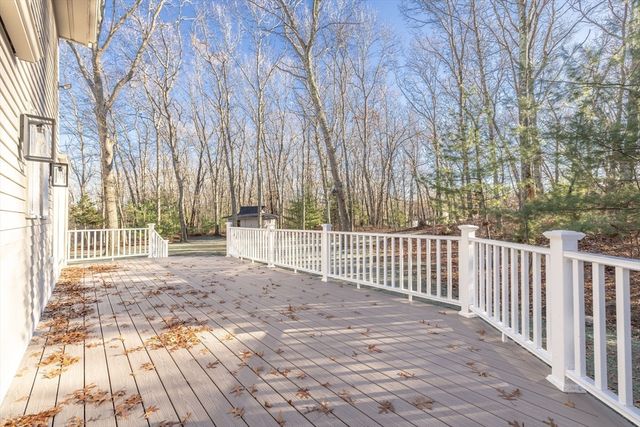 157 Wilshire Dr, Sharon, MA 02067