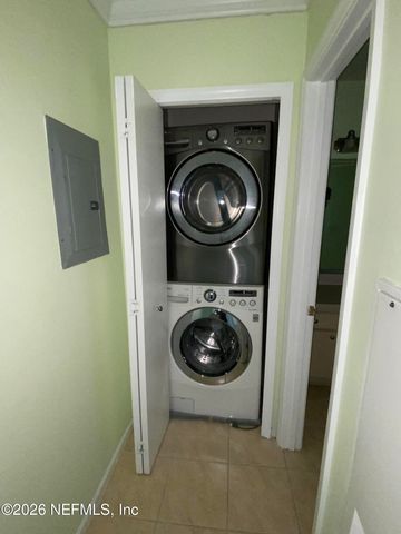 1655 THE GREENS Way 3425, Jacksonville Beach, FL 32250