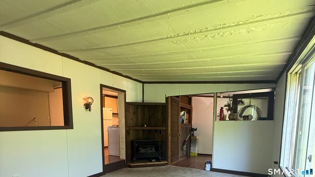 63 Evergreen Park, Clinton, CT 06413