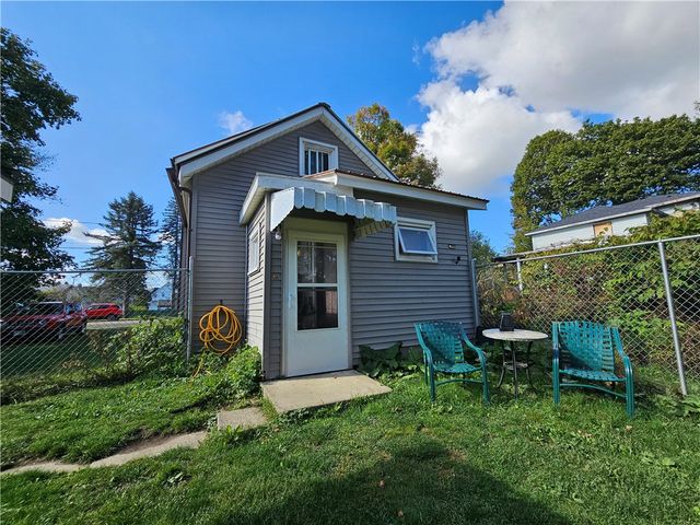 3 3rd Street, Canisteo, NY 14823