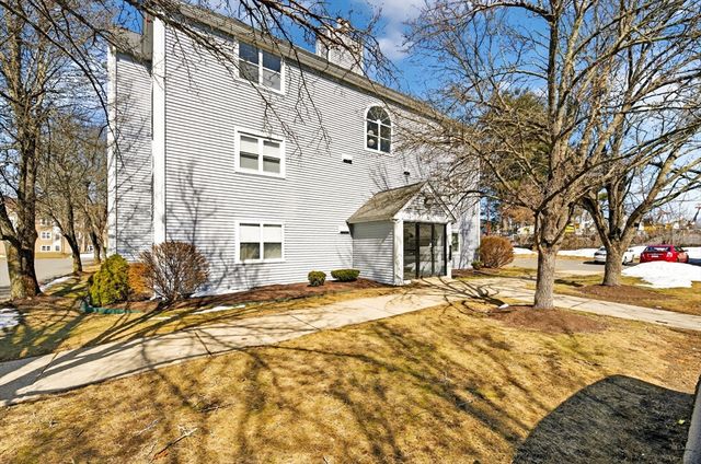 15 Longworth Ave 226, Brockton, MA 02301