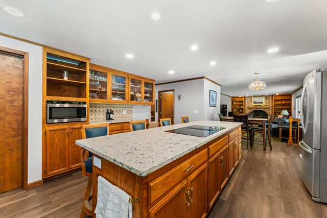 180 Horseshoe Drive, Grants Pass, OR 97526