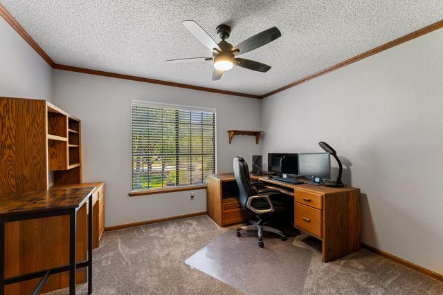 180 Horseshoe Drive, Grants Pass, OR 97526