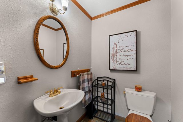 180 Horseshoe Drive, Grants Pass, OR 97526