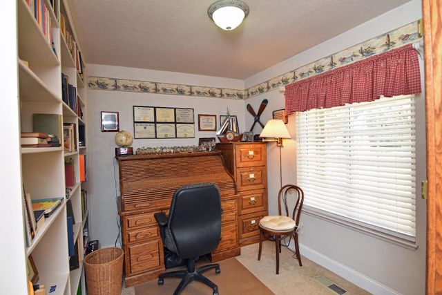 1701 Sylvia Ct, Turlock, CA 95382