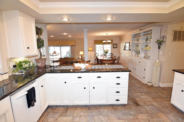 1701 Sylvia Ct, Turlock, CA 95382