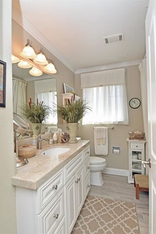 1701 Sylvia Ct, Turlock, CA 95382