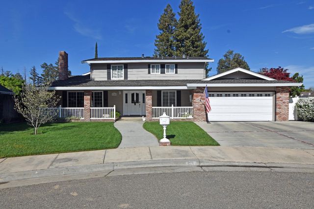 1701 Sylvia Ct, Turlock, CA 95382