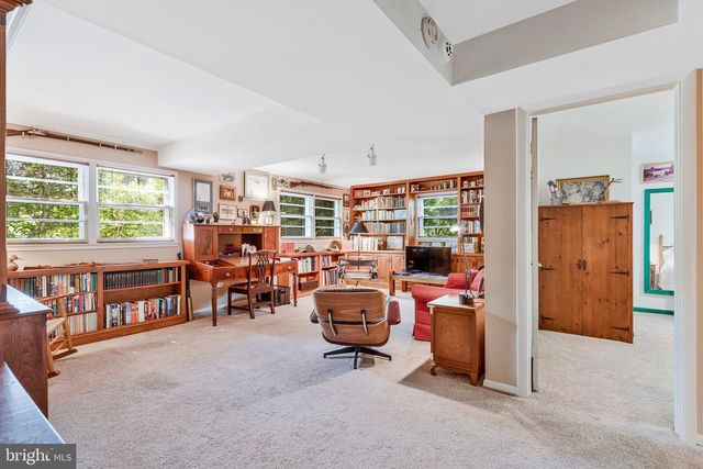 1712 BIRCH RD, Mclean, VA 22101