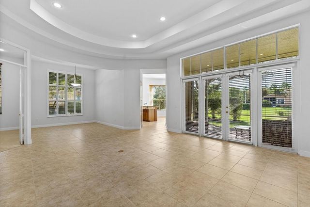 9724 Via Grandezza W, Wellington, FL 33411