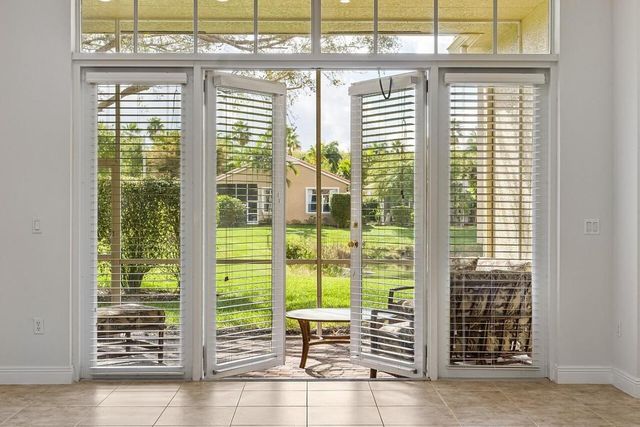 9724 Via Grandezza W, Wellington, FL 33411