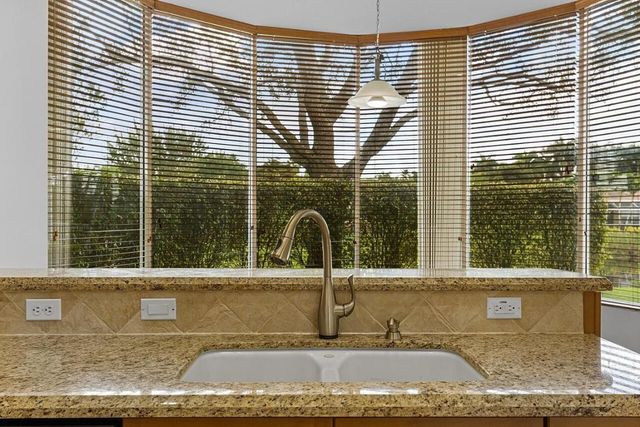 9724 Via Grandezza W, Wellington, FL 33411