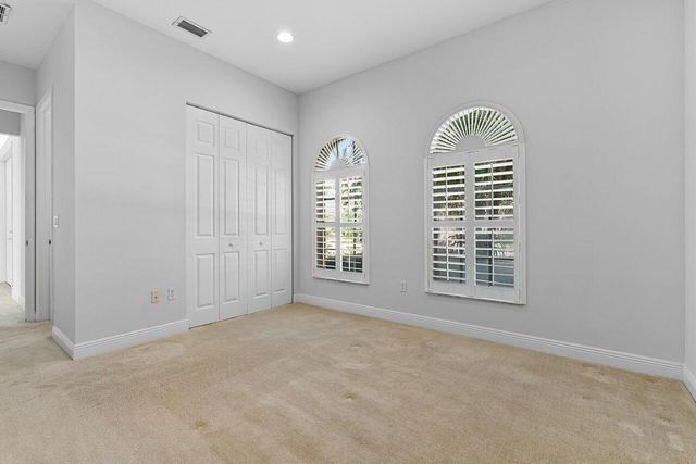 9724 Via Grandezza W, Wellington, FL 33411