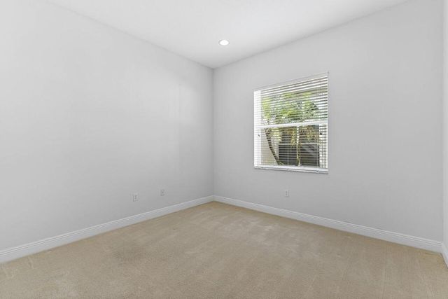 9724 Via Grandezza W, Wellington, FL 33411