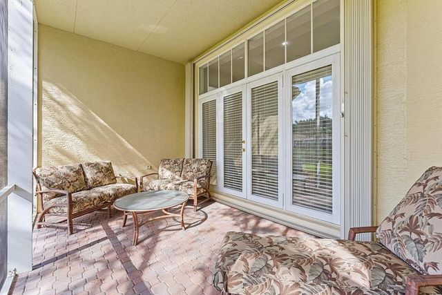 9724 Via Grandezza W, Wellington, FL 33411