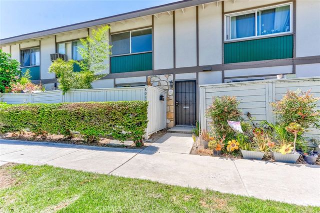 8098 Kerr Green, Buena Park, CA 90621
