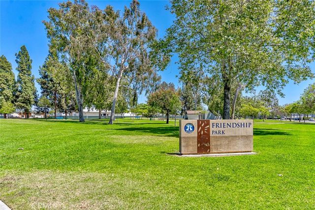 8098 Kerr Green, Buena Park, CA 90621