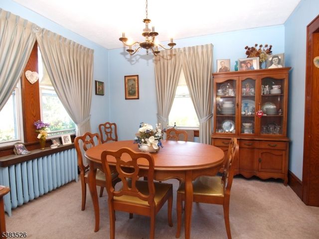 48 Caroline Ave, Pequannock Twp., NJ 07444