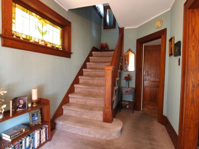 48 Caroline Ave, Pequannock Twp., NJ 07444