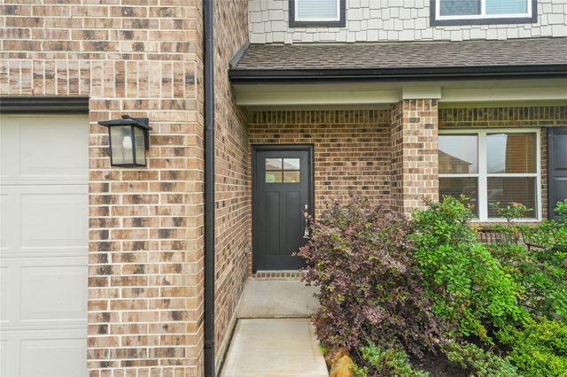 12341 N Chestnut Hills Drive, Conroe, TX 77303