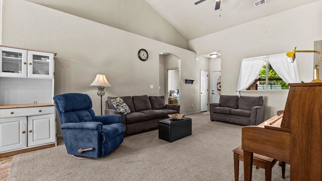 667 Tabor Avenue, Grand Junction, CO 81505