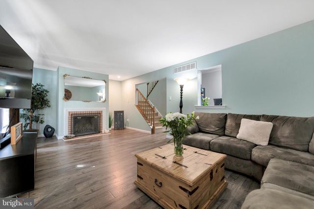 203 ZIEGLERVILLE RD, Schwenksville, PA 19473