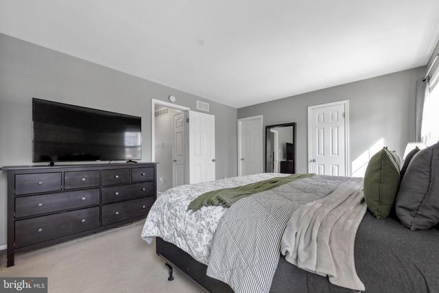 203 ZIEGLERVILLE RD, Schwenksville, PA 19473