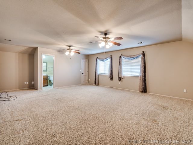 14850 S Vandalia Avenue, Bixby, OK 74008