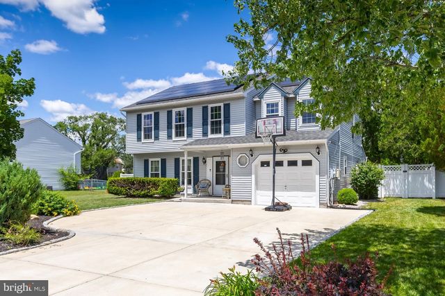 24 HOLLYBUSH DR, Glassboro, NJ 08028