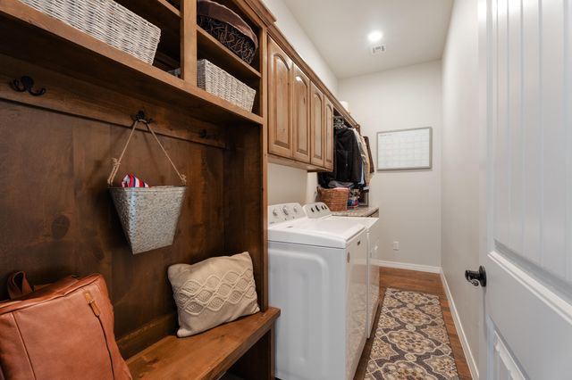 62717 E 280 Road, Grove, OK 74344