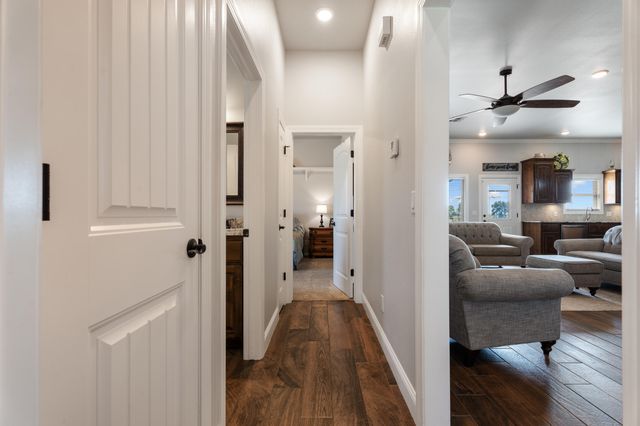 62717 E 280 Road, Grove, OK 74344