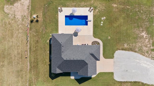 62717 E 280 Road, Grove, OK 74344