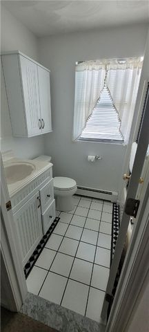 559 Middlebridge Road, South Kingstown, RI 02879
