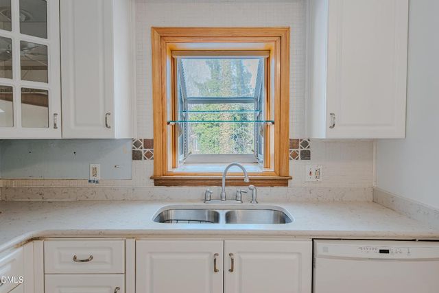 2408 Hillford Drive, Burlington, NC 27217