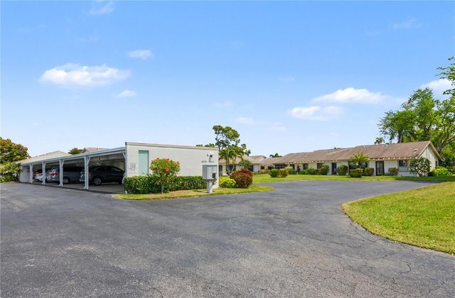 6220 29TH AVENUE W 6220, Bradenton, FL 34209