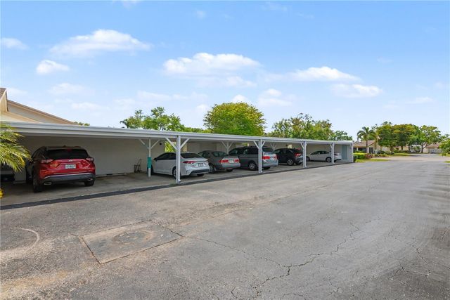 6220 29TH AVENUE W 6220, Bradenton, FL 34209