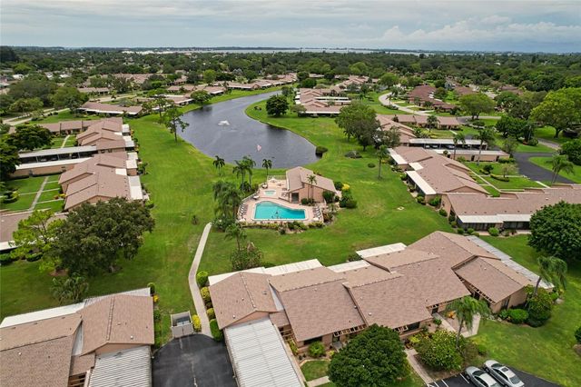 6220 29TH AVENUE W 6220, Bradenton, FL 34209