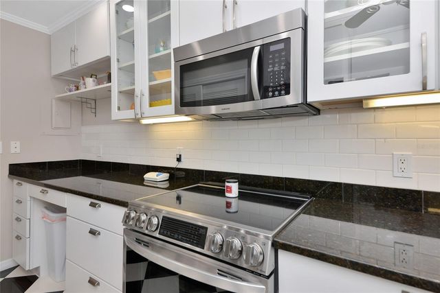 6220 29TH AVENUE W 6220, Bradenton, FL 34209