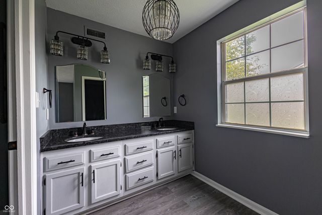 296 Watercrest Way, Avon, IN 46123