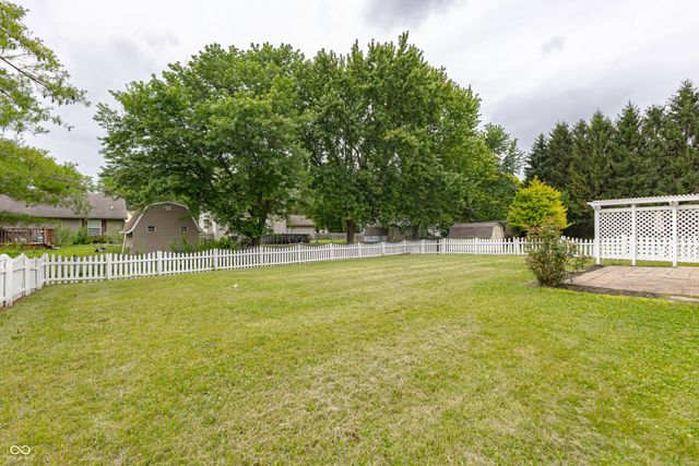 296 Watercrest Way, Avon, IN 46123