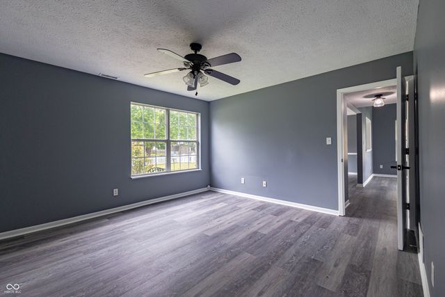 296 Watercrest Way, Avon, IN 46123