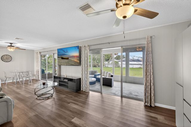 607 SE Forgal Street, Port St Lucie, FL 34983