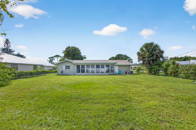 607 SE Forgal Street, Port St Lucie, FL 34983