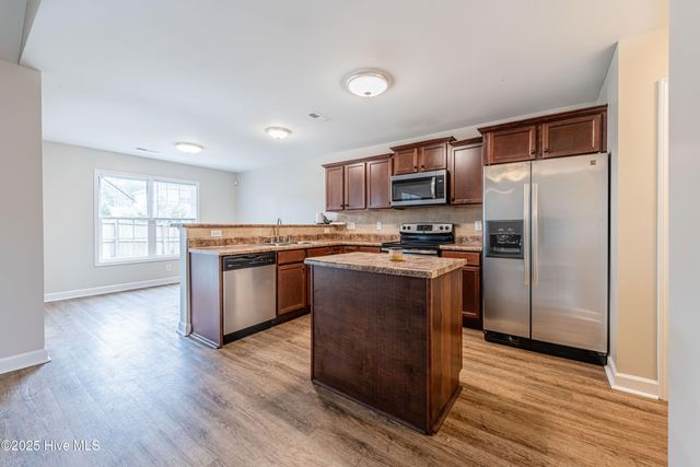 227 Merin Height Road, Jacksonville, NC 28546