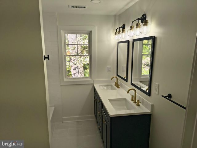 358 PRESTONFIELD LN, Severna Park, MD 21146