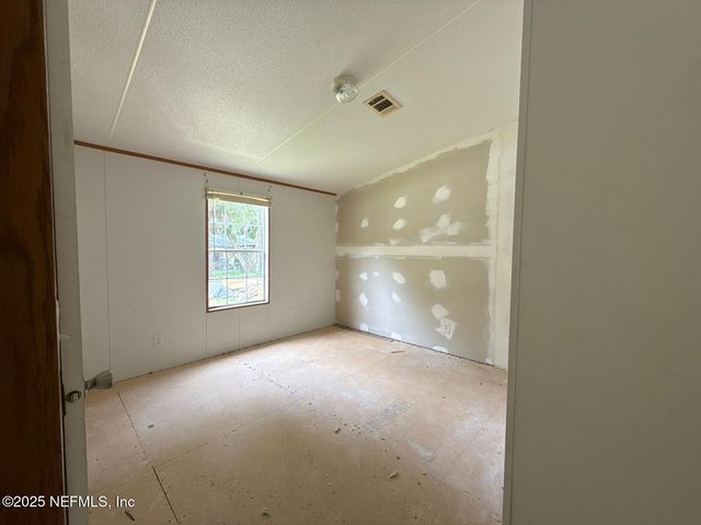 406 BEECH Street, Palatka, FL 32177